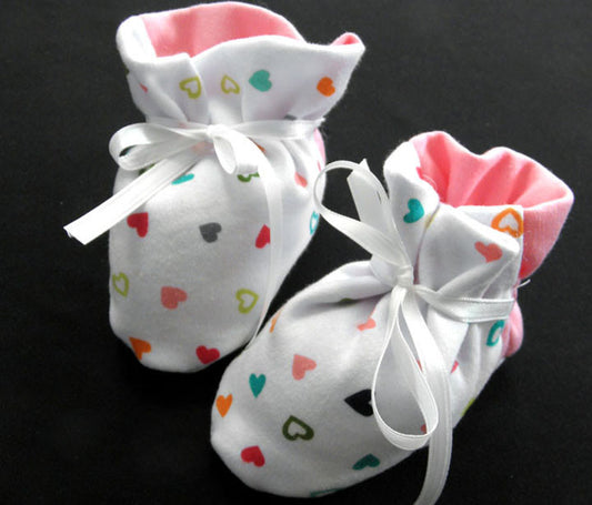 Free Cloth Baby Booties Pattern – Soft, Simple & Adorable